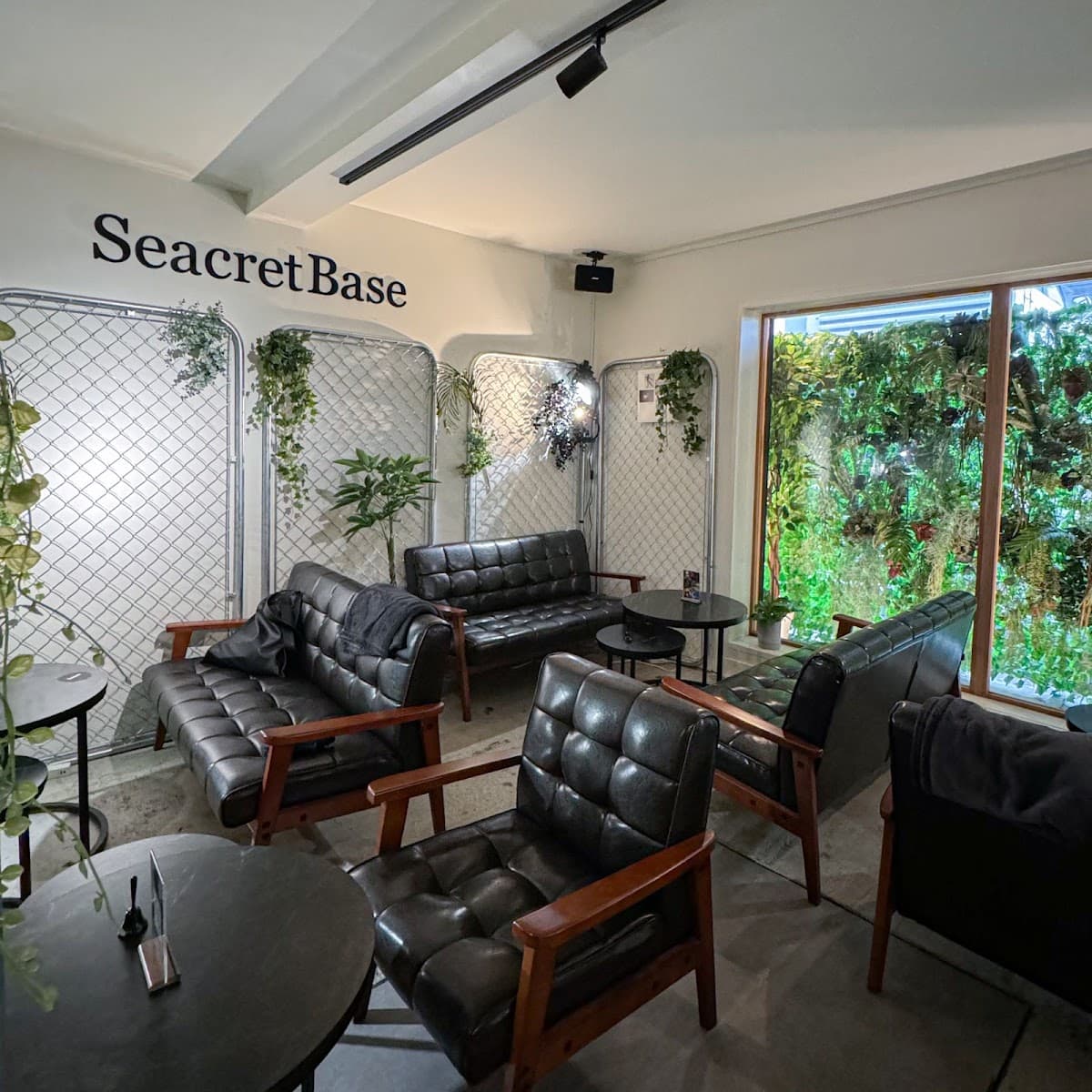 Seacret Base Cafe&Shisha Bar 中目黒のカバー画像