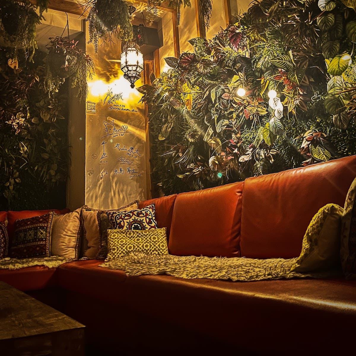 SHISHA LOUNGE Chillrug 中目黒店のカバー画像