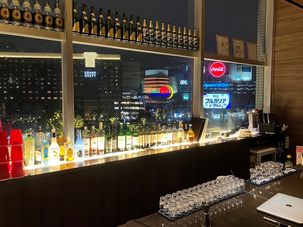 Cafe & Shisha Lounge Question 博多春吉リバーサイド店(カフェアンドシーシャラウンジクエスチョン)のカバー画像
