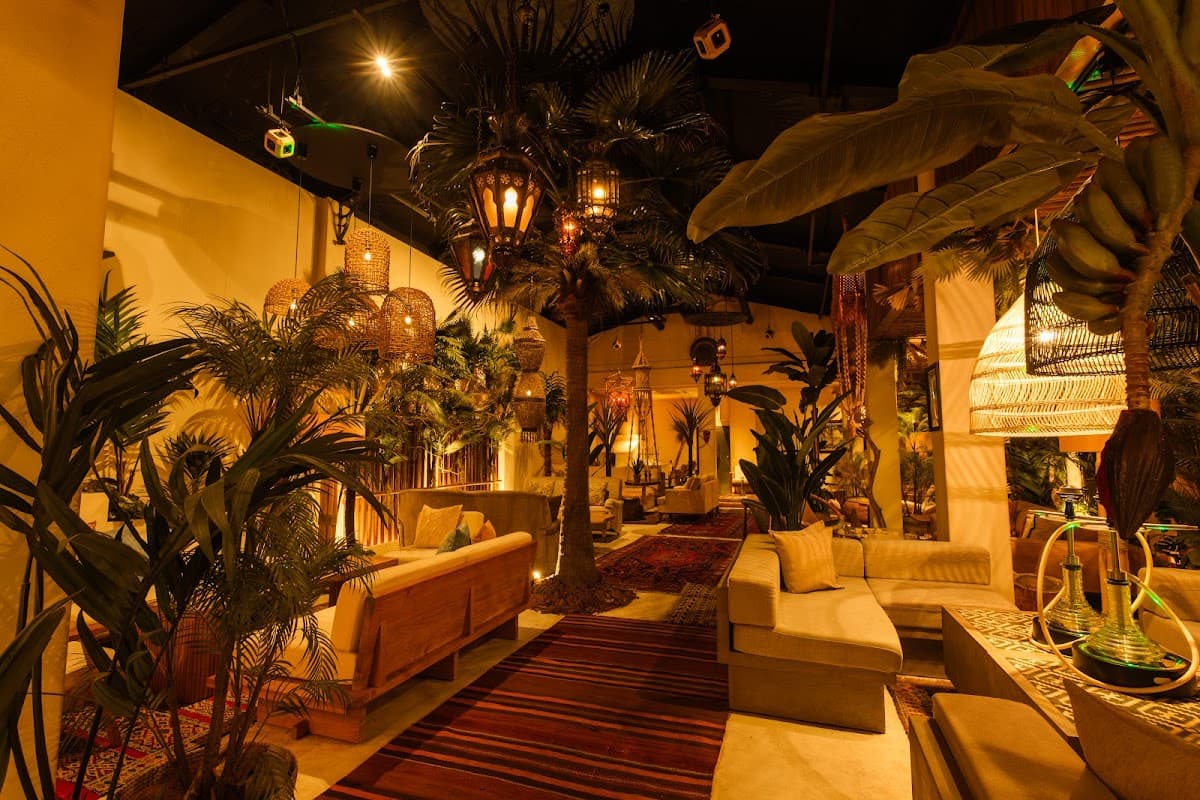 シーシャラウンジ チルラグ 名古屋 グランデ 栄店|SHISHA LOUNGE Chillrug NAGOYA Sakae Grandeのカバー画像