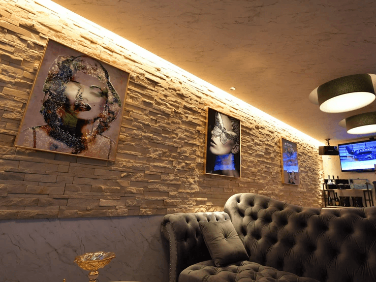 Shisha&Dining Bar Solのカバー画像