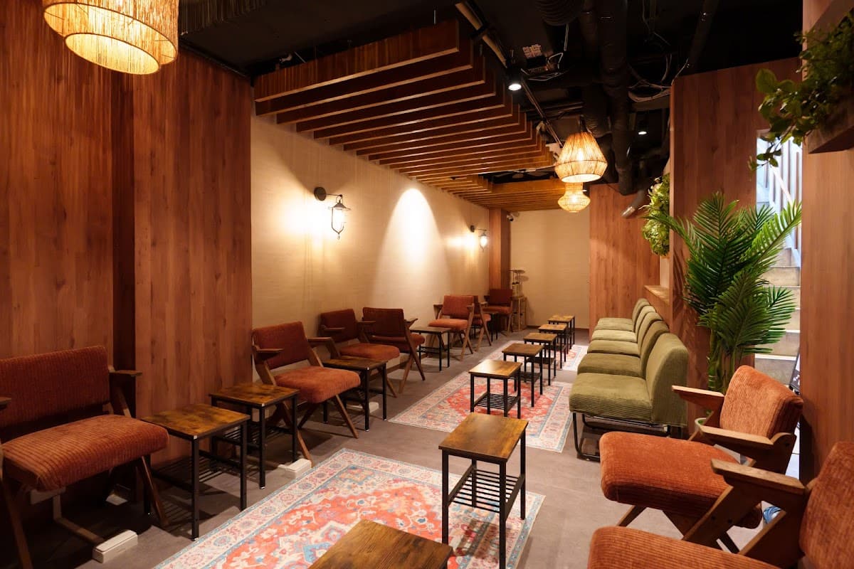 シーシャ カフェ&バーC.STAND シースタンド 栄はなれ店のカバー画像