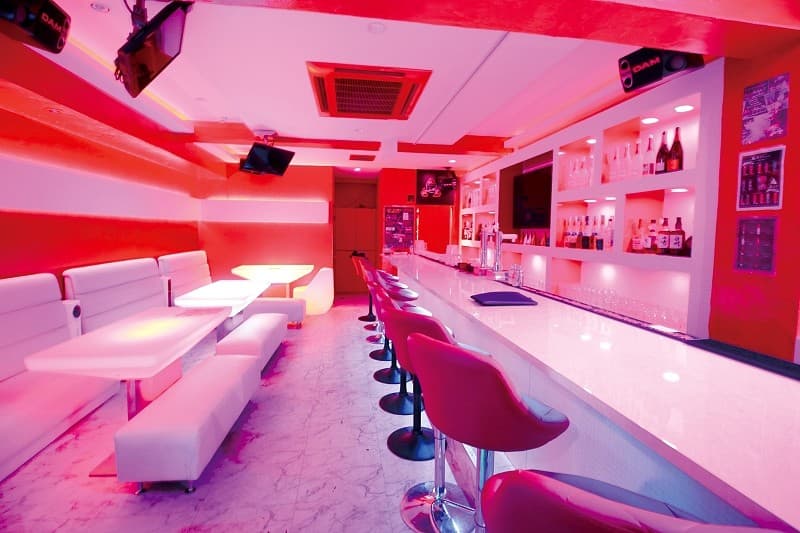シーシャカフェバー ライブリーのカバー画像
