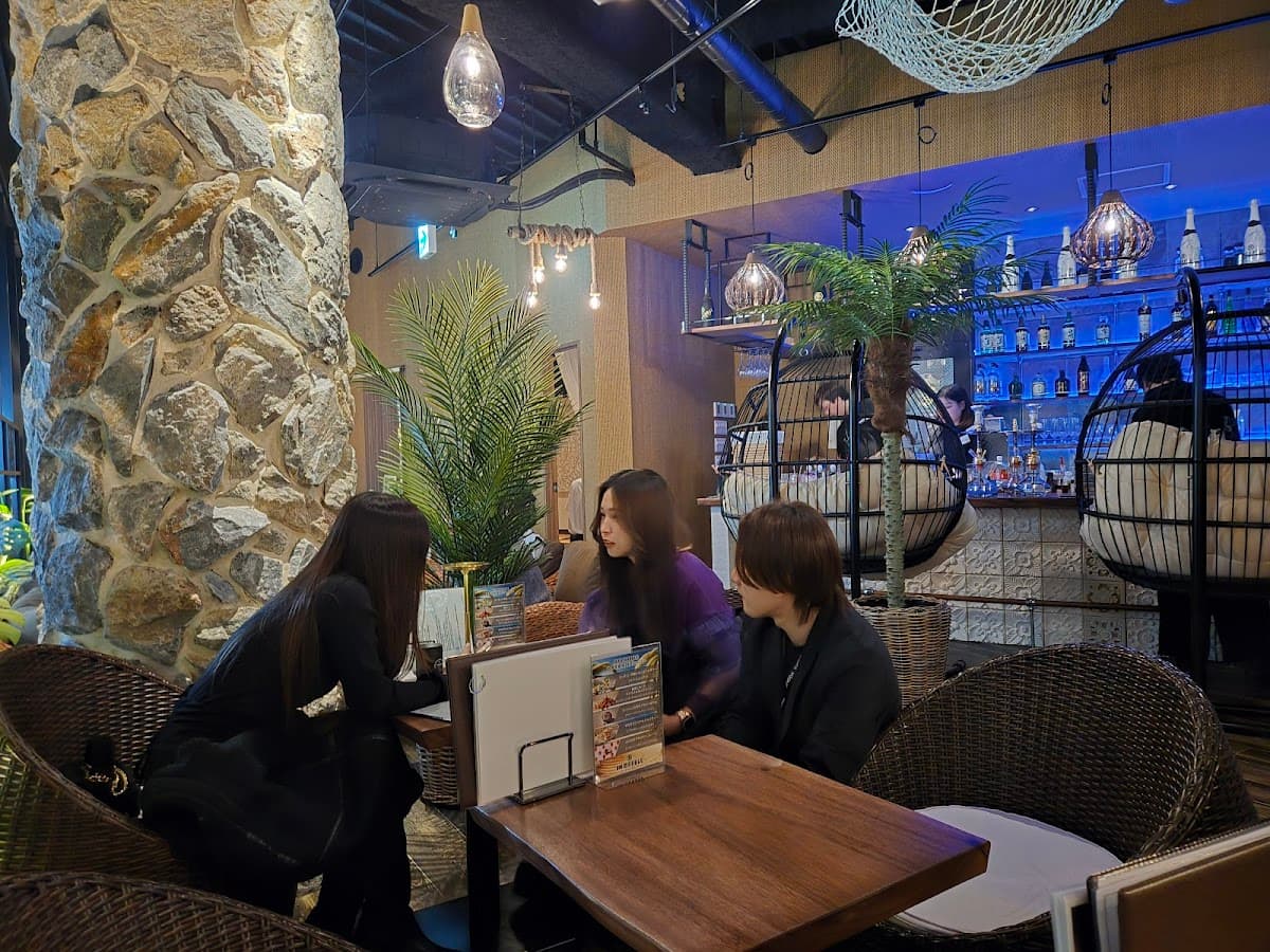 シーシャxスイーツ 夜カフェ【BAR MARBLE】 金沢駅前のカバー画像