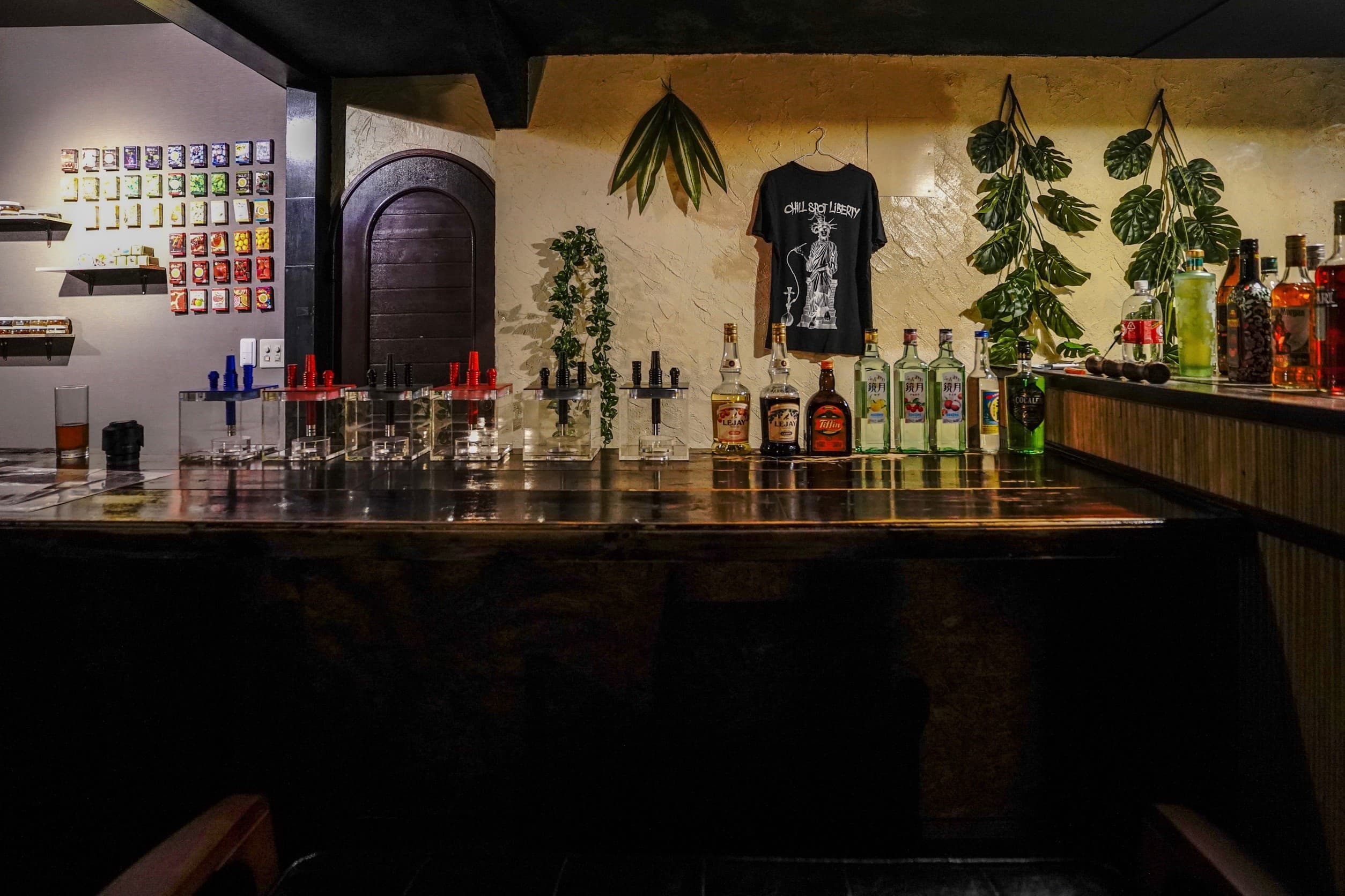 シーシャ バー CHILL SPOT ISHIGAKI(Chill Spot Ishigaki / Shisha Lounge)のカバー画像