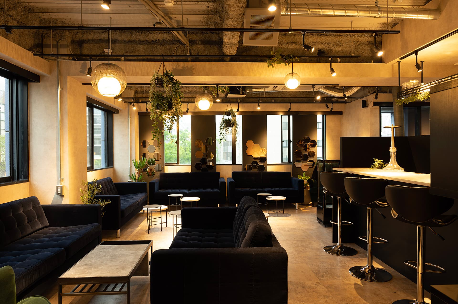 October 10th -shisha&herb Cafe Bar-亀戸のカバー画像