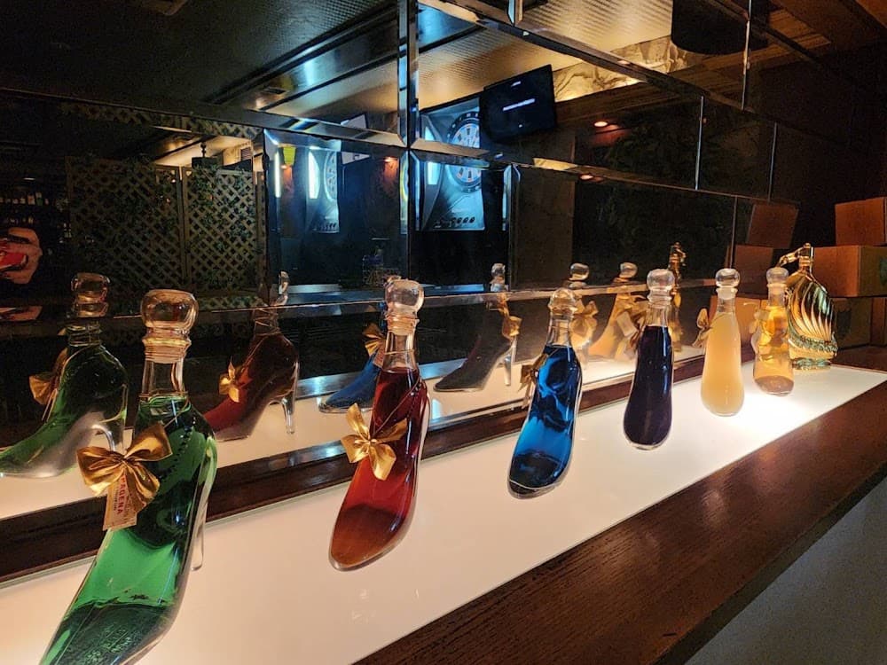 Bar Lounge CHILLAX Resort【チラックス】のカバー画像