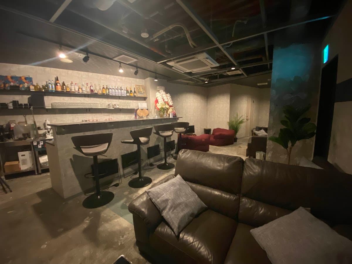 シーシャ バー CHILL HOUSE (浜松)のカバー画像