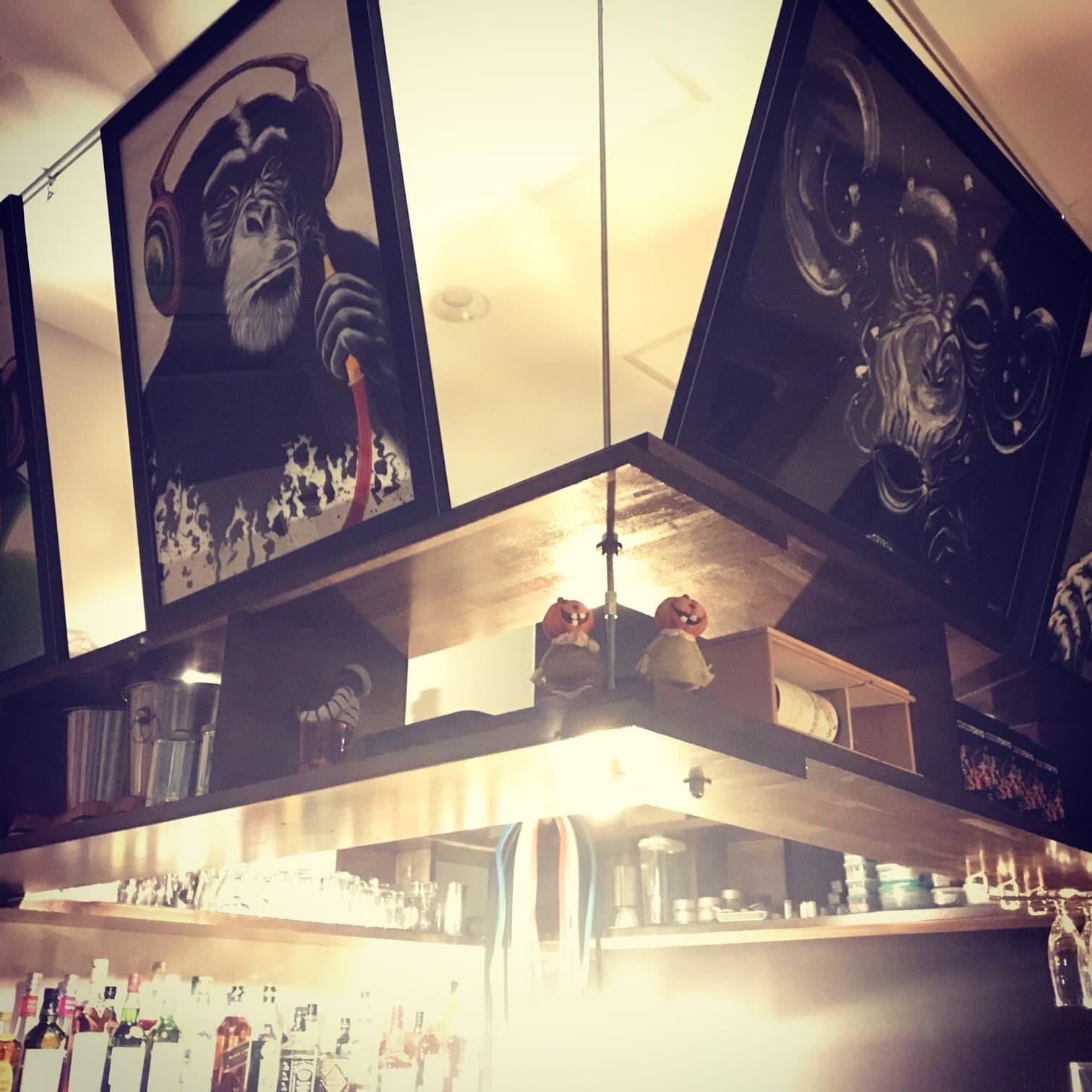 Monkeys’ Shisha & Bar 難波心斎橋店のカバー画像