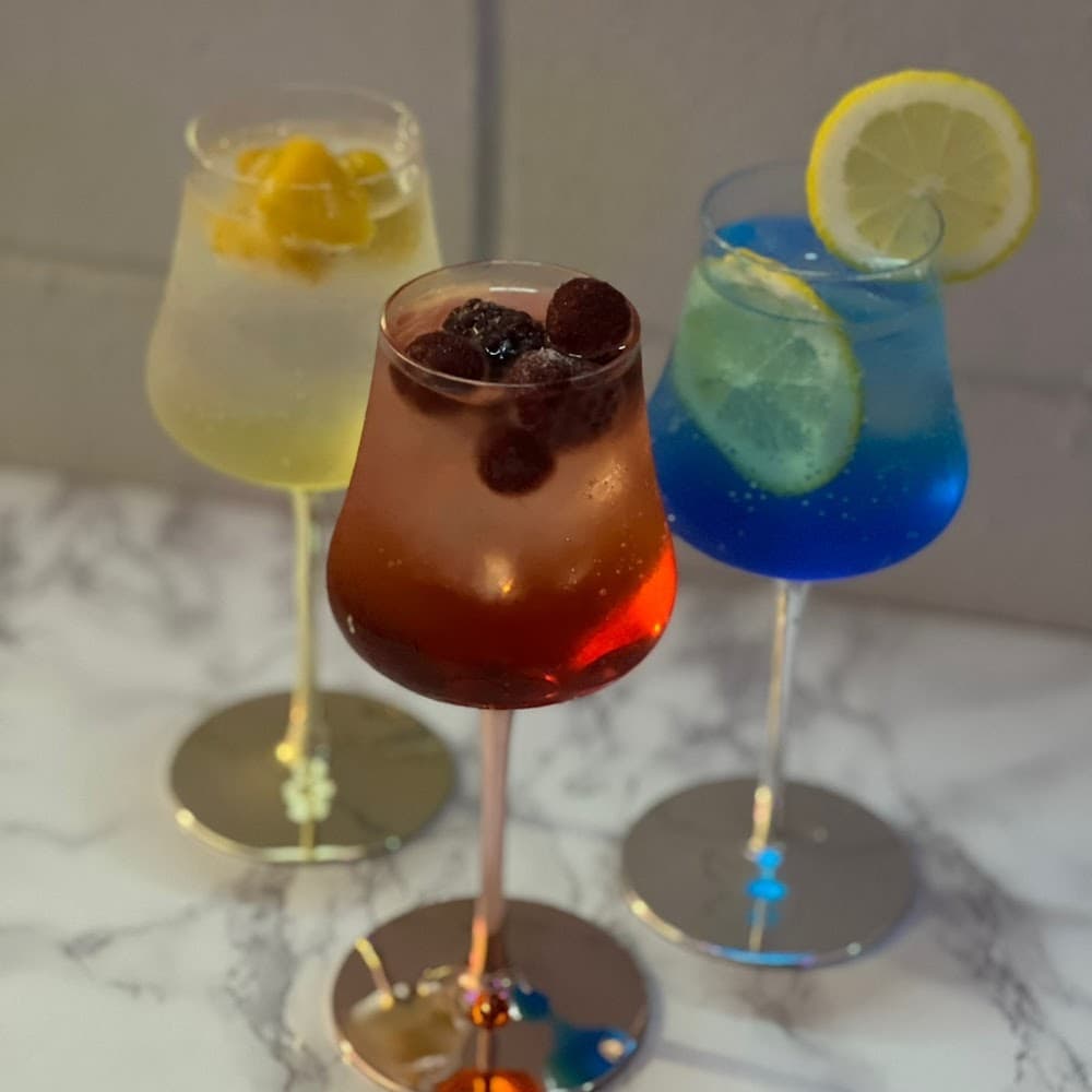 シーシャバー まるこ【shisha bar marco】那覇店のカバー画像